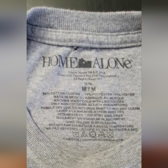 Home Alone Tee shirt - Picture 3 of 4